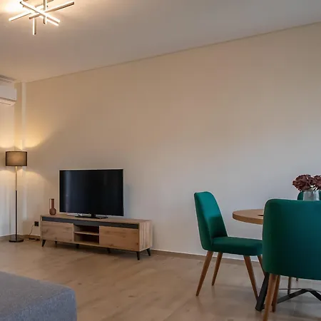 Element - - 1bd - Apartamento *