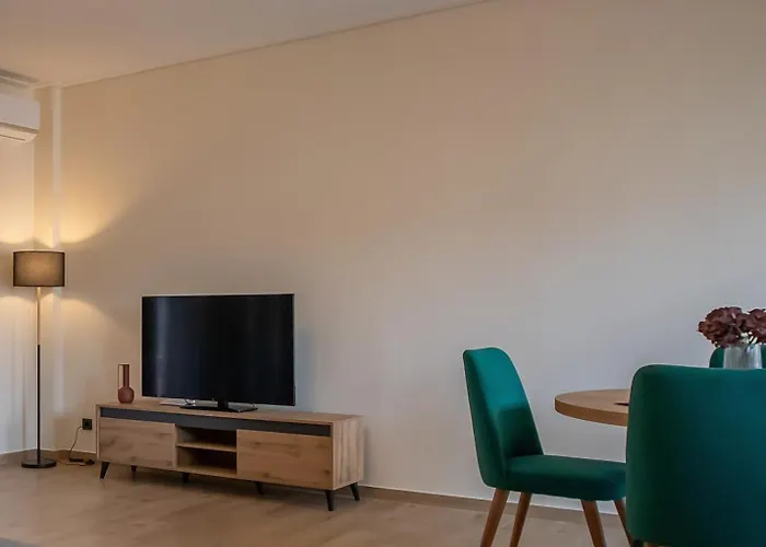 Element - - 1bd - Apartament *